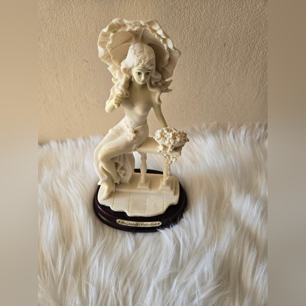 The Natelia Collection Lady with Umbrella Figurine Statue Art
